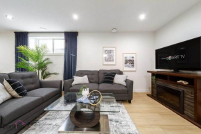 The Sanctuary Suite, Near Rogers & WEM, WiFi!